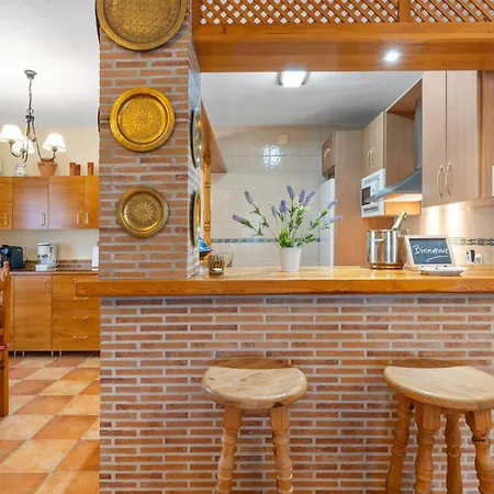 Casa Hermanos Ruiz * La Mairena