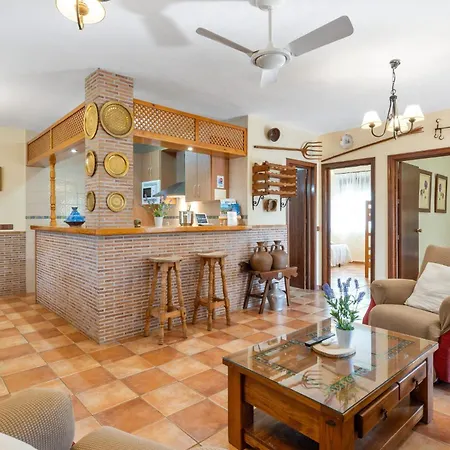 Casa Hermanos Ruiz * La Mairena
